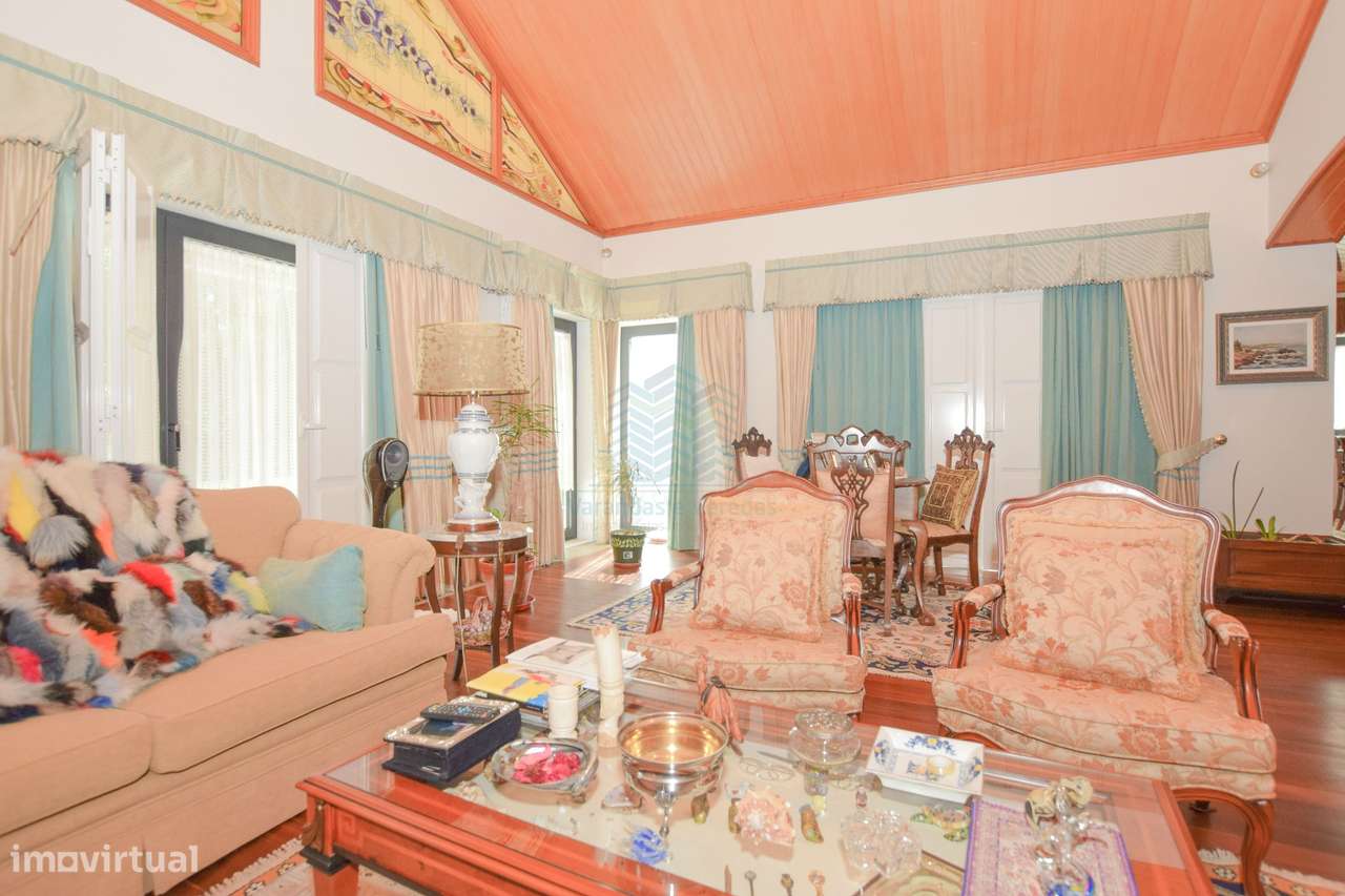 Moradia T3+2 com jardim e logradouro em Quinta da Silvã - Torres Novas-11