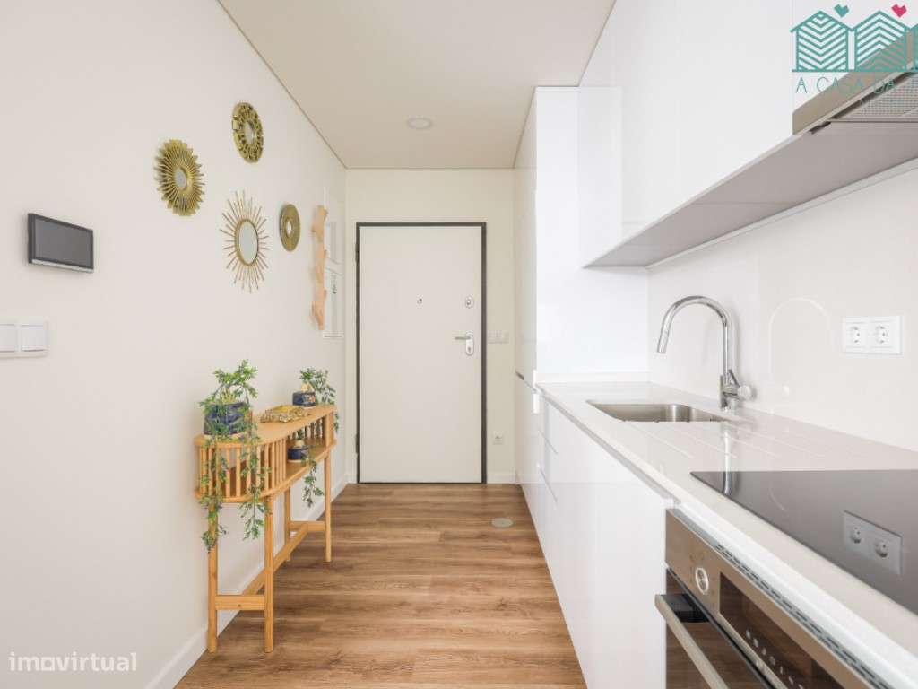 Apartamento T1 no Centro de Aveiro - Grande imagem: 2/23