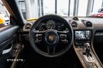 Porsche 718 Cayman GPF GT4 PDK - 11