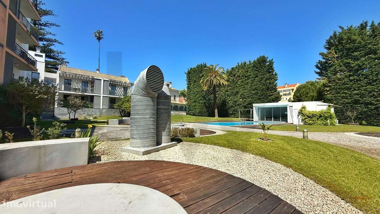Apartamento T1 localizado no condomínio fechado, parqueamento, piscina-16