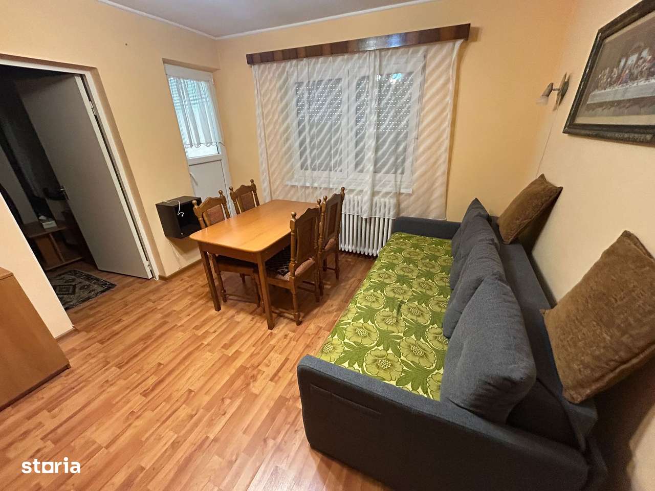 Apartament 2 camere, etaj 3 - Cugir-0