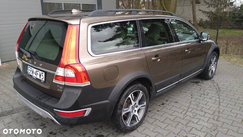 Volvo XC 70 T6 AWD Summum - 3