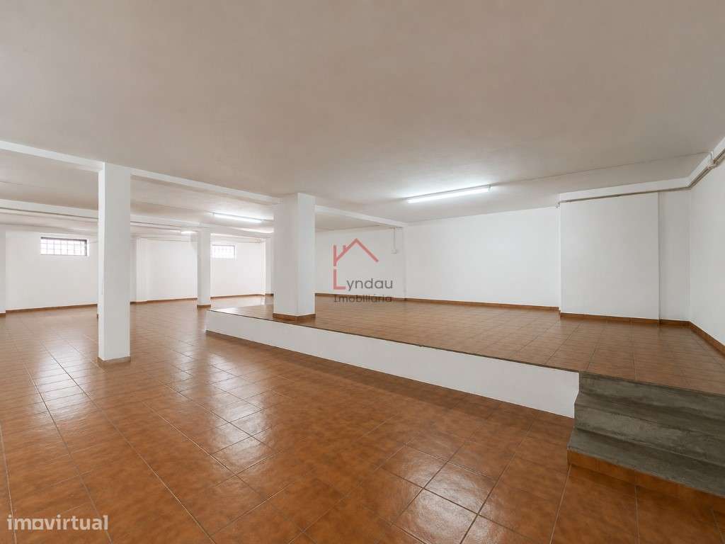 Pavilhão industrial Joane VNF-10