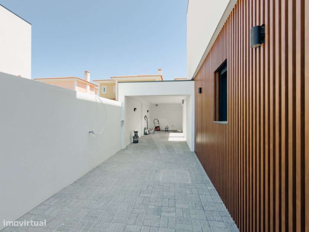 Moradia T4 Nova em Murches-40