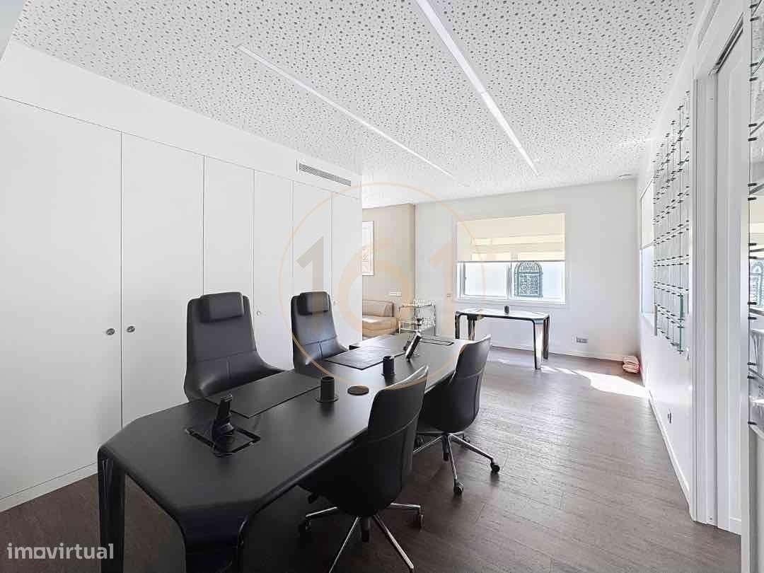 Moradia na Avenida Marechal Gomes da Costa destinada a serviços - Grande imagem: 5/25