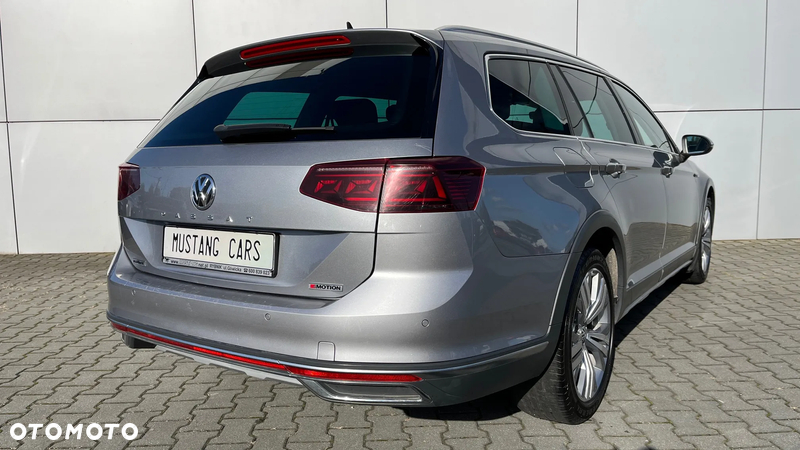 Volkswagen Passat Alltrack 2.0 TDI 4Mot DSG - 9