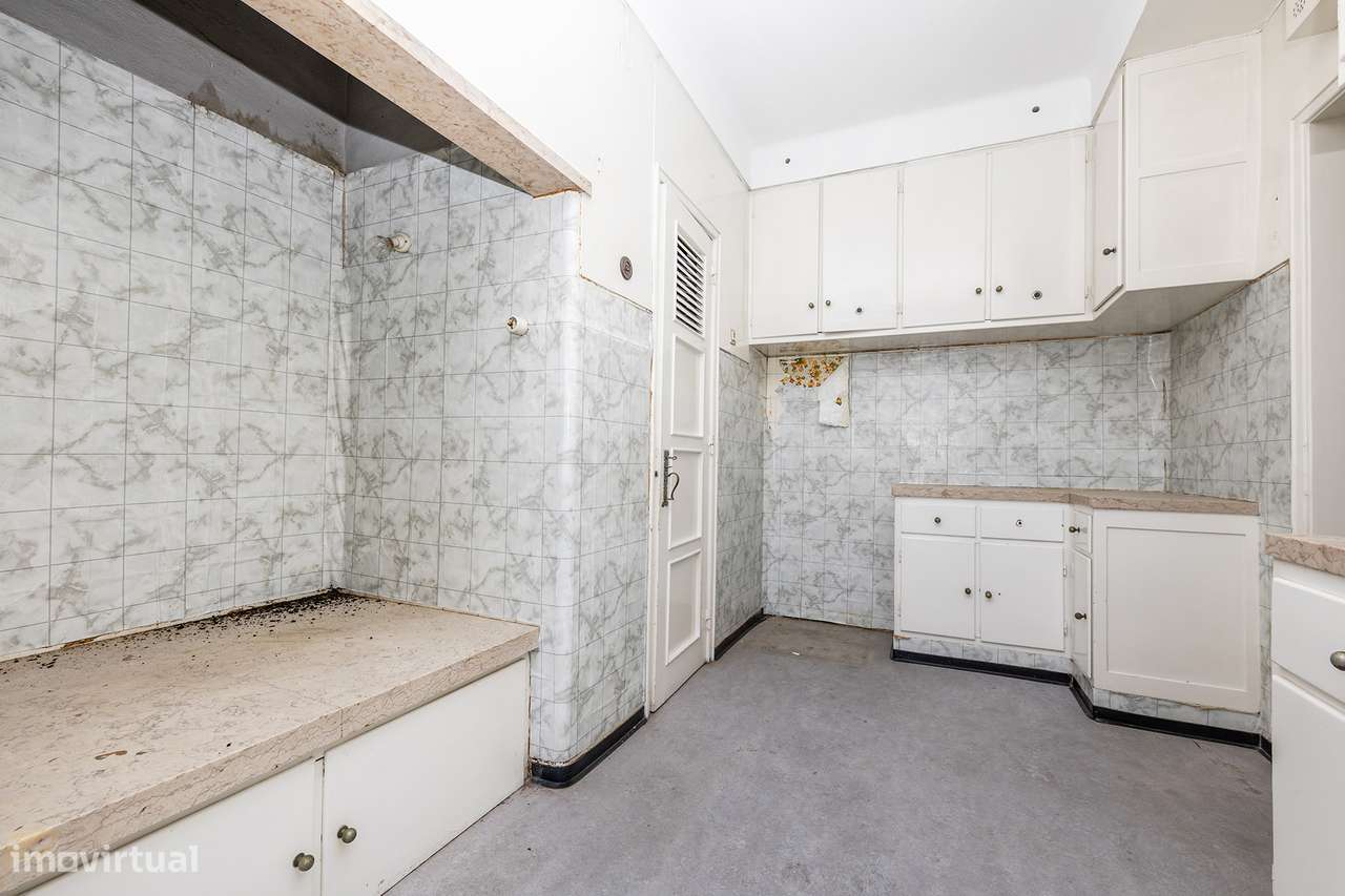 Apartamento único T4 em Lisboa com 190 m²-12