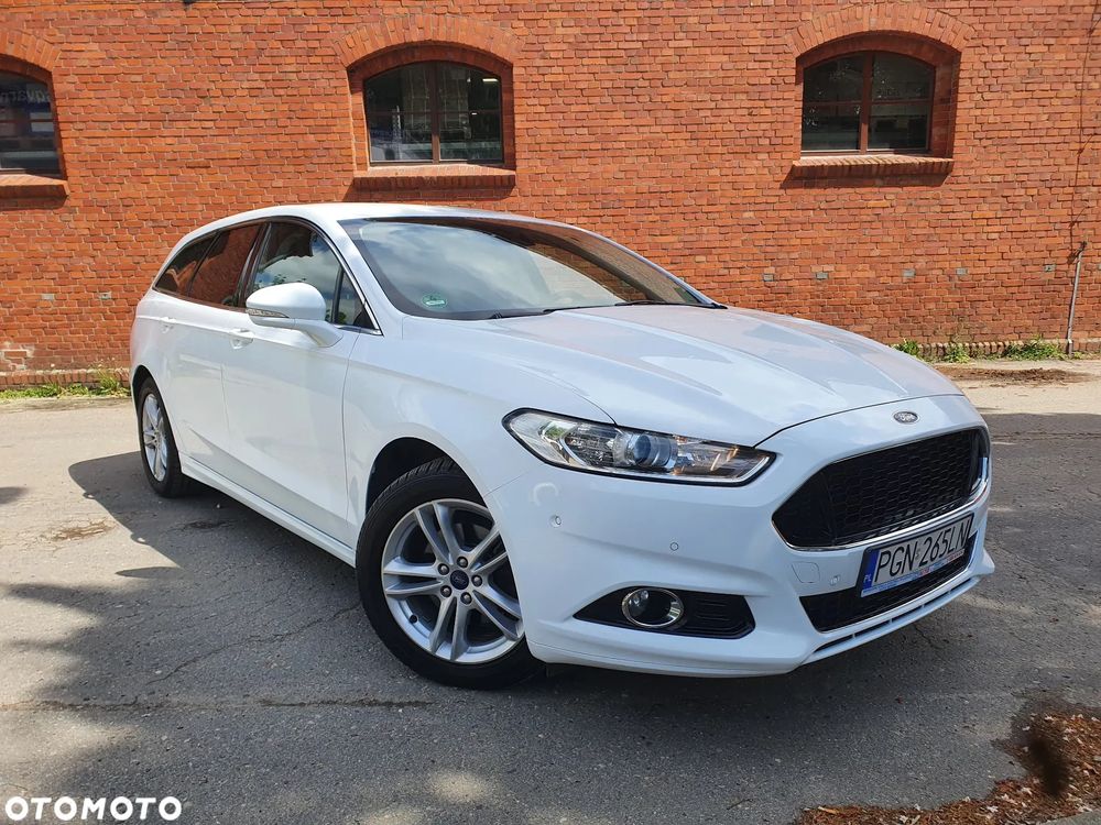 Ford Mondeo Mk5 (2014-) ver-2-0-tdci-s-s-powershift--aut-titanium 2015