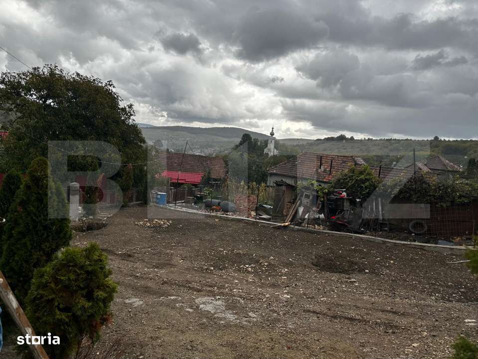 Casa cu suflet si potential in Suceagu – liniste, spatiu si apropier - Imagine principală: 4/7