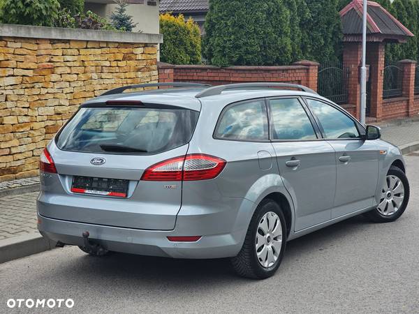 Ford Mondeo 1.8 TDCi Ambiente - 15