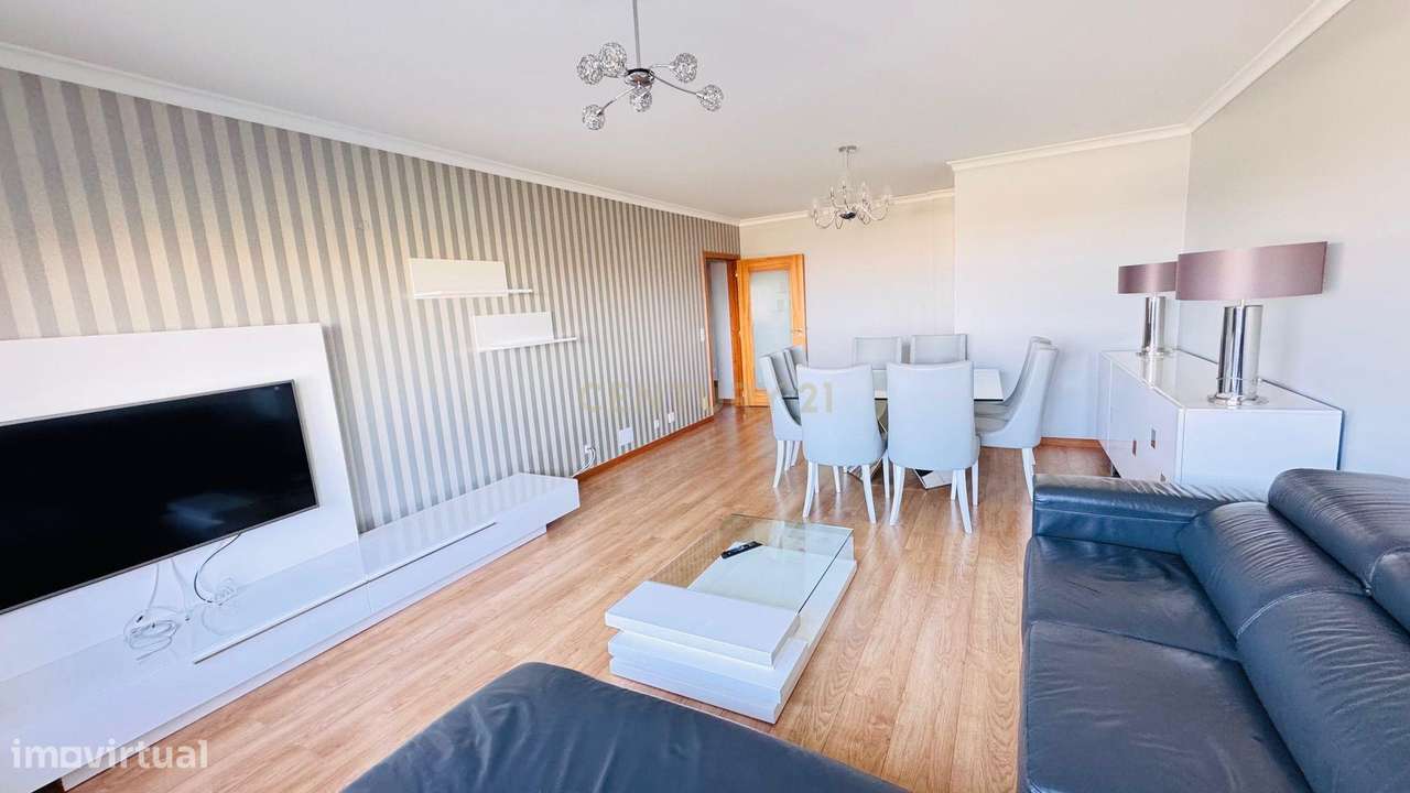 Espaçoso T3 em Loures - Ideal para a Sua Família! - Grande imagem: 3/9