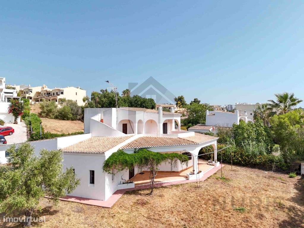 MORADIA T3 DOURADA - ALVOR - PORTIMÃO - Grande imagem: 4/58