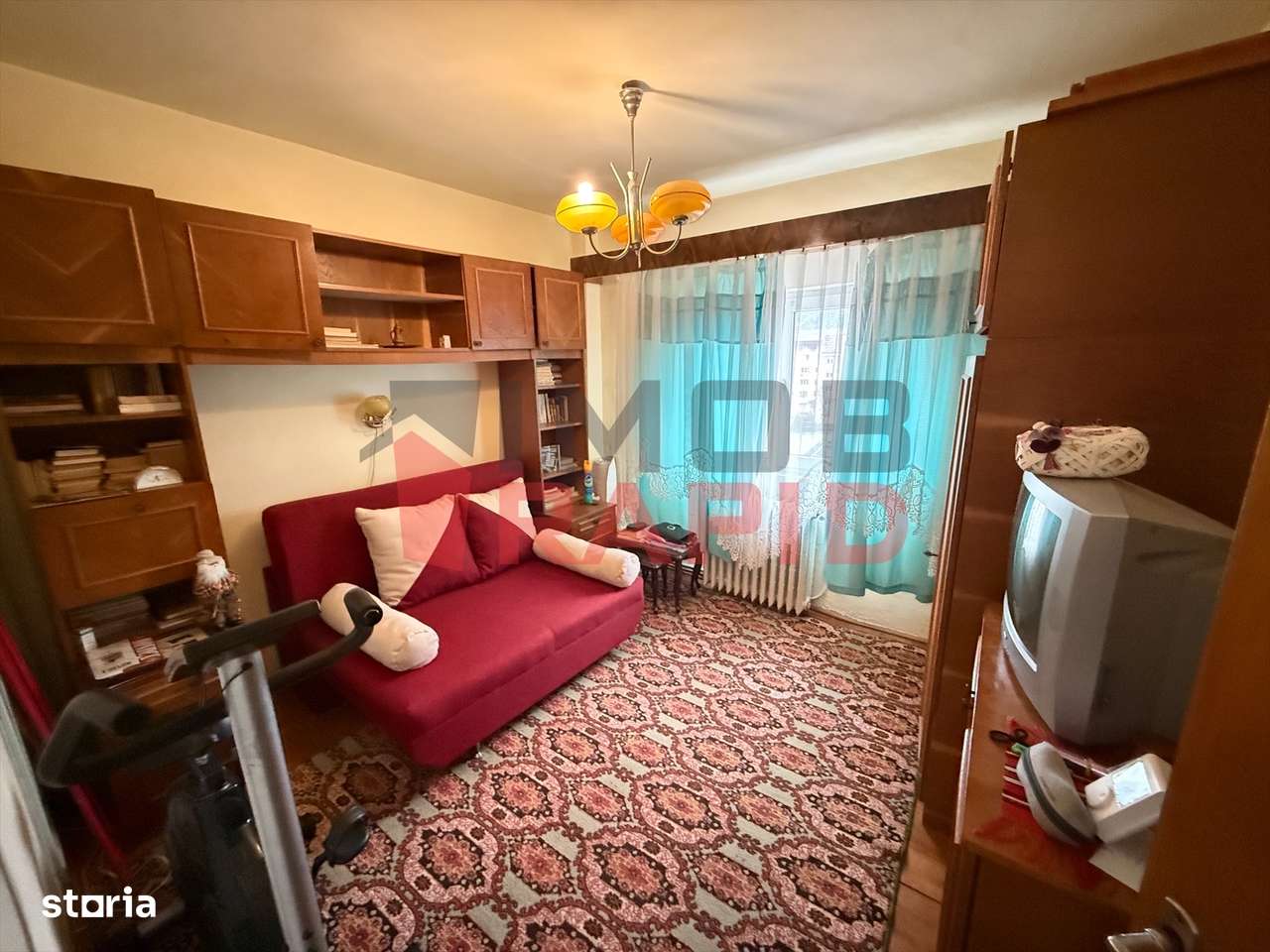 Apartament cu 3 camere, Zona Han-9