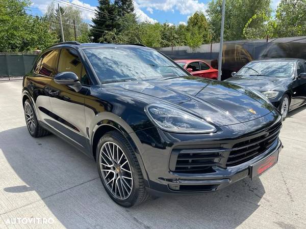 Porsche Cayenne S - 2