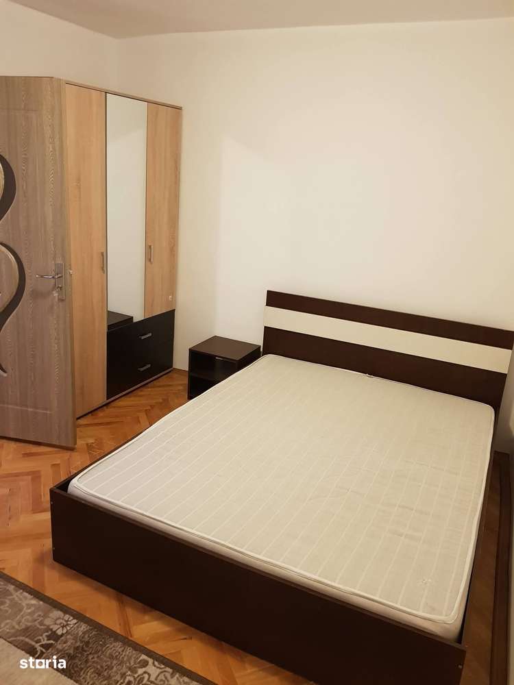 Apartament 3 camere, etaj 3 din 4, Bld Pandurilor amplasare excelenta-4