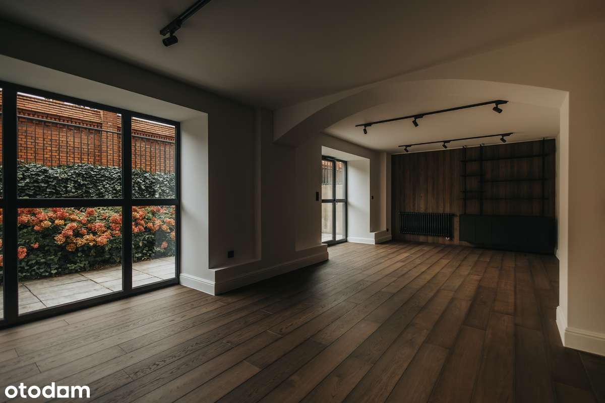 Wyjątkowy trzykondygnacyjny loft premium w sercu Torunia.-13