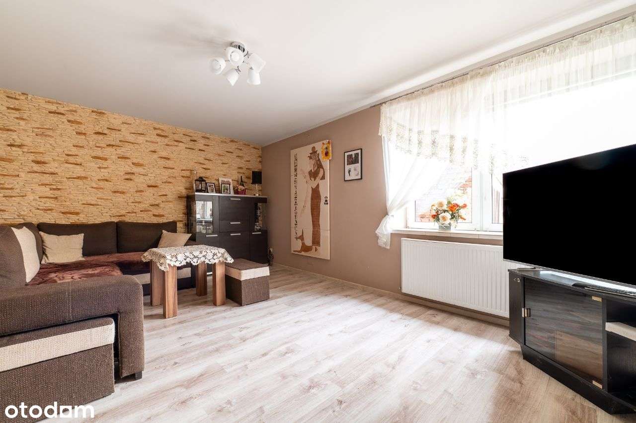 Dom z dwoma niezależnymi mieszkaniami. - Pełny obrazek: 5/16