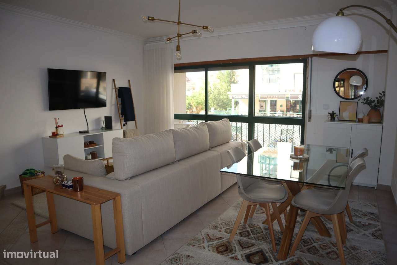 Apartamento t2 à venda na Rua Dona Filipa de Lencastre, 24 - Grande imagem: 5/26