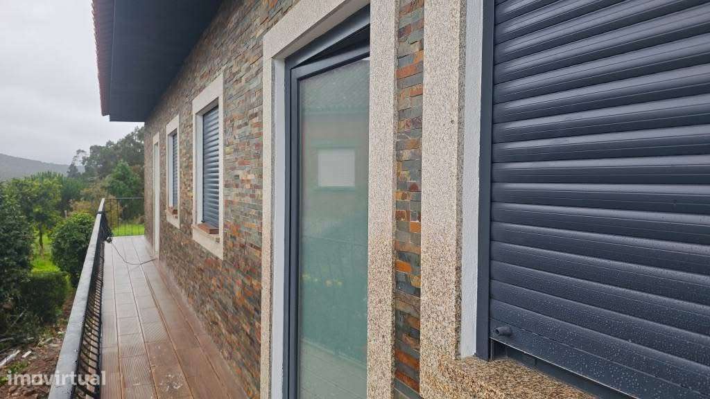 Andar de moradia EM BARROSELAS NOVO E RENOVADO. - Grande imagem: 2/12