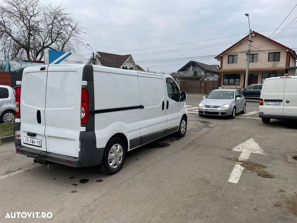 Renault Trafic 2.0 dci 2009 model Lung - 2