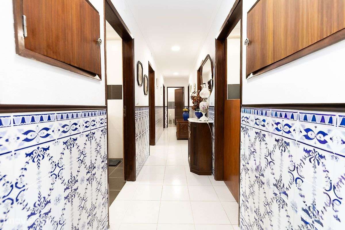 Moradia T6 para venda - Grande imagem: 4/50