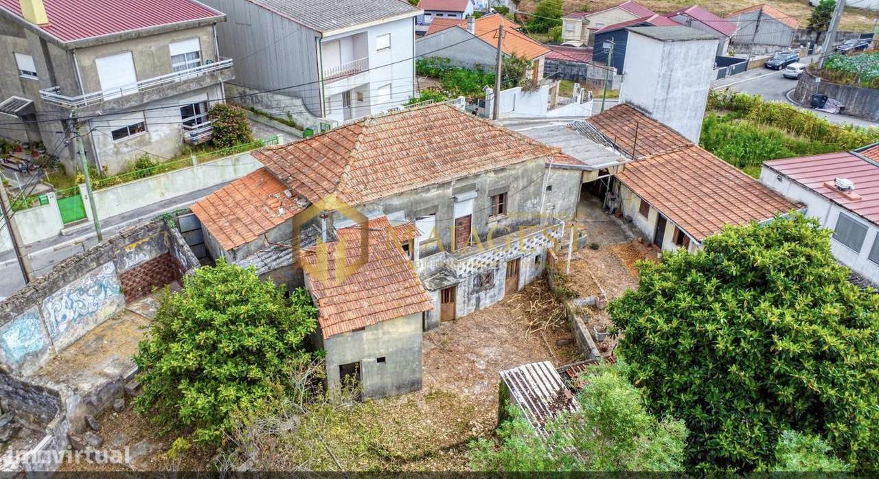 Propriedade para recuperar em Guifões - Grande imagem: 2/8