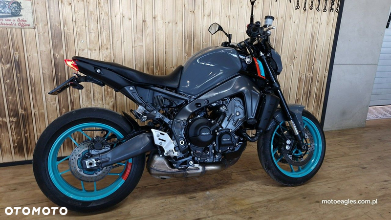 Yamaha MT - 21