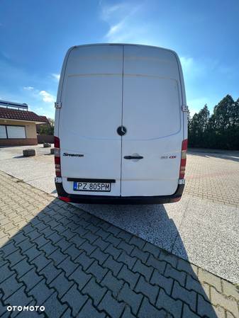 Mercedes-Benz SPRINTER - 4