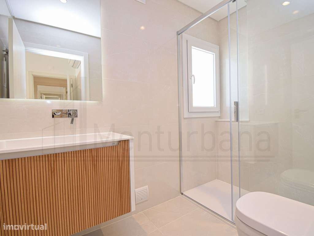 FABULOSA PENTHOUSE JUNTO À PRAIA DA PAREDE - CASCAIS-35