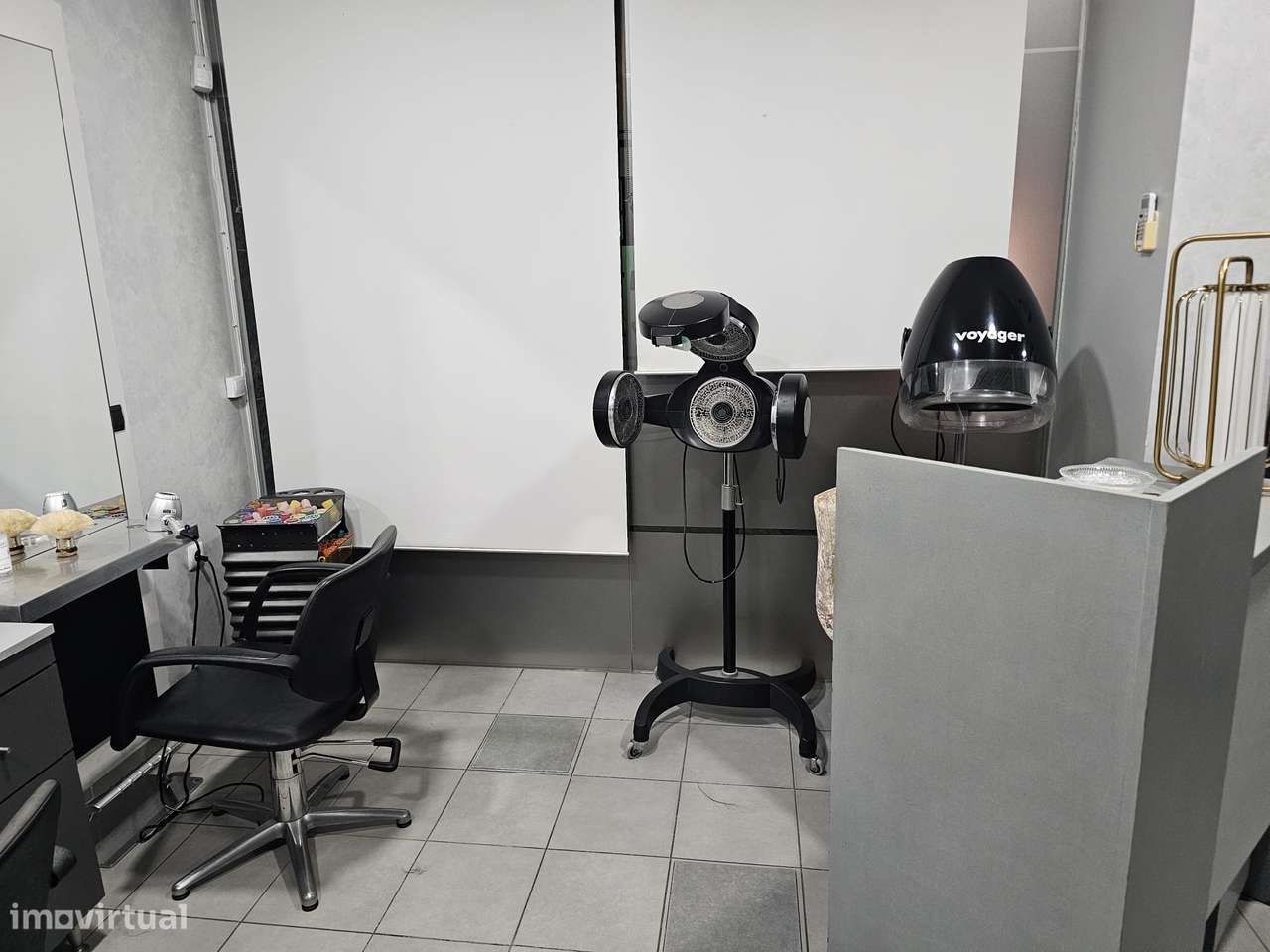 Aluga cadeira em cabeleireiro no centro de Setúbal - Grande imagem: 4/11