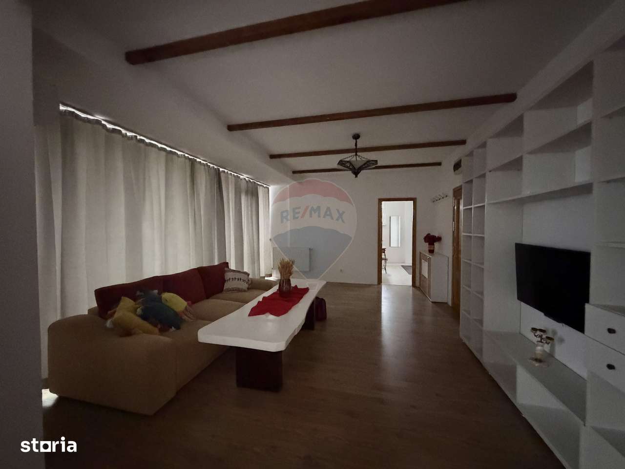Apartament de 3 camere cu terasă generoasă în Complexul New Residence-16