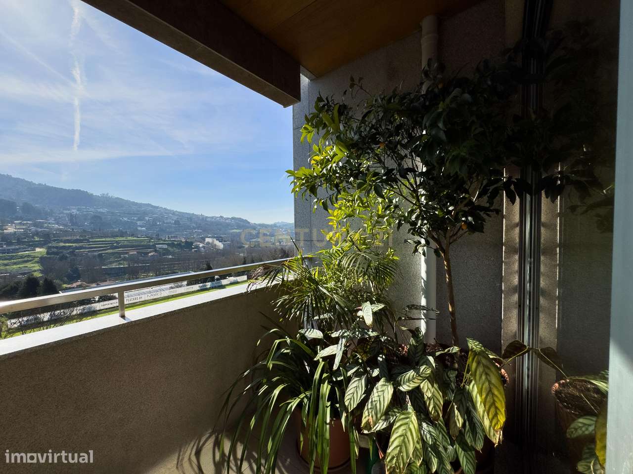 Apartamento T3, 5º andar na Costa, Guimarães, Rua Antero Henriques da-11