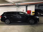 Toyota Avensis 1.8 Premium EU5 MS - 5