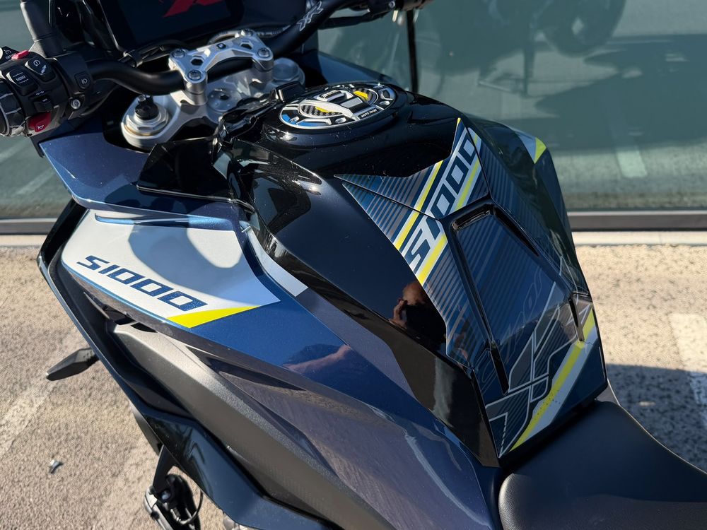 BMW S 1000 XR