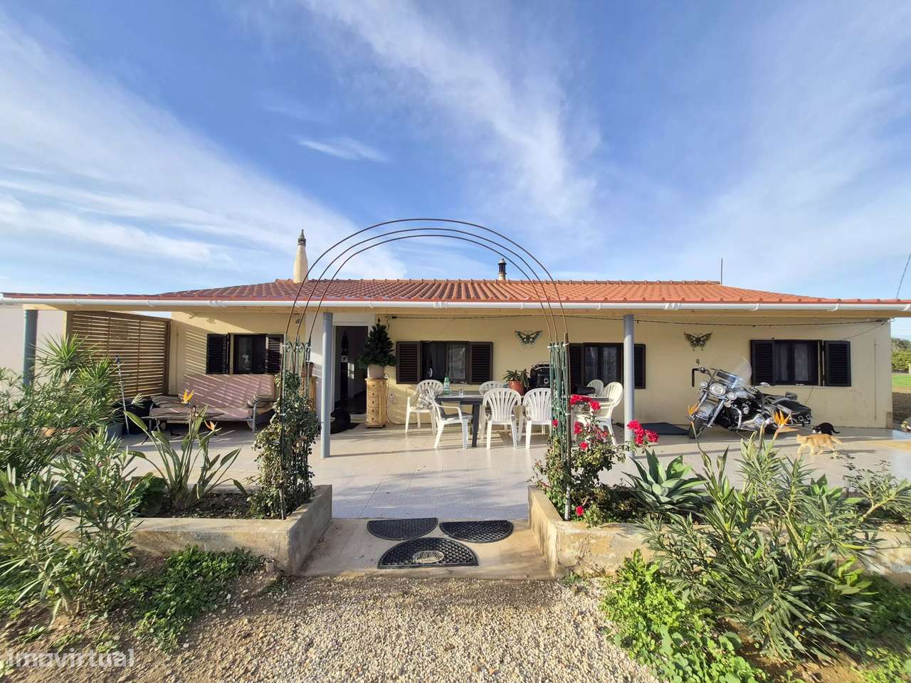 Quinta renovada idealmente localizada, no meio da natureza. - Grande imagem: 2/50