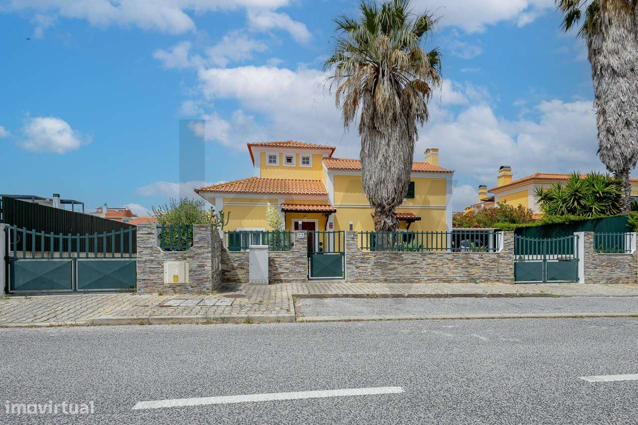 Moradia T5 com piscina junto à Quinta da Trindade / Quinta Dona Maria,-58