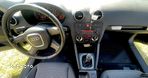 Audi A3 1.6 FSI Ambition - 11