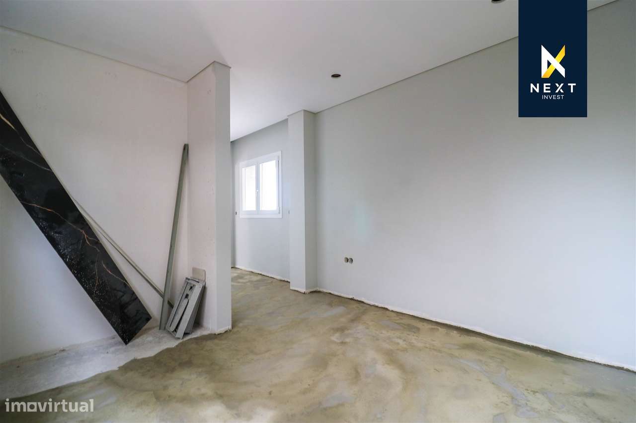 Andar moradia T1 com pequeno Logradouro em Viseu-5