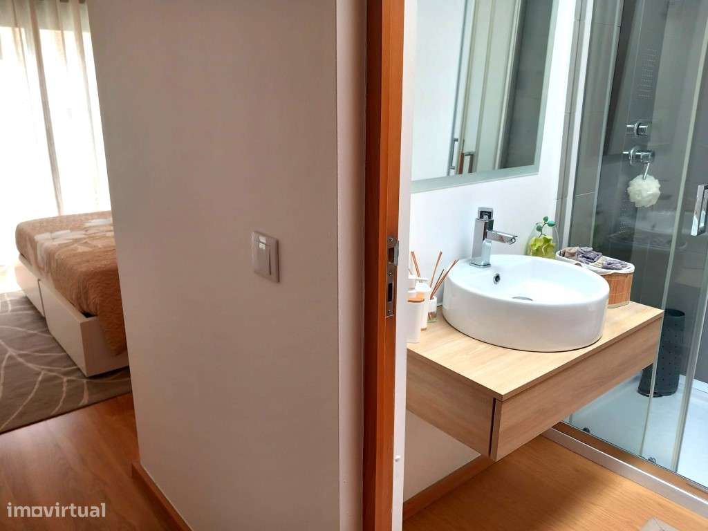 Moradia T2 Suites térrea (10min a pé da praia)-15