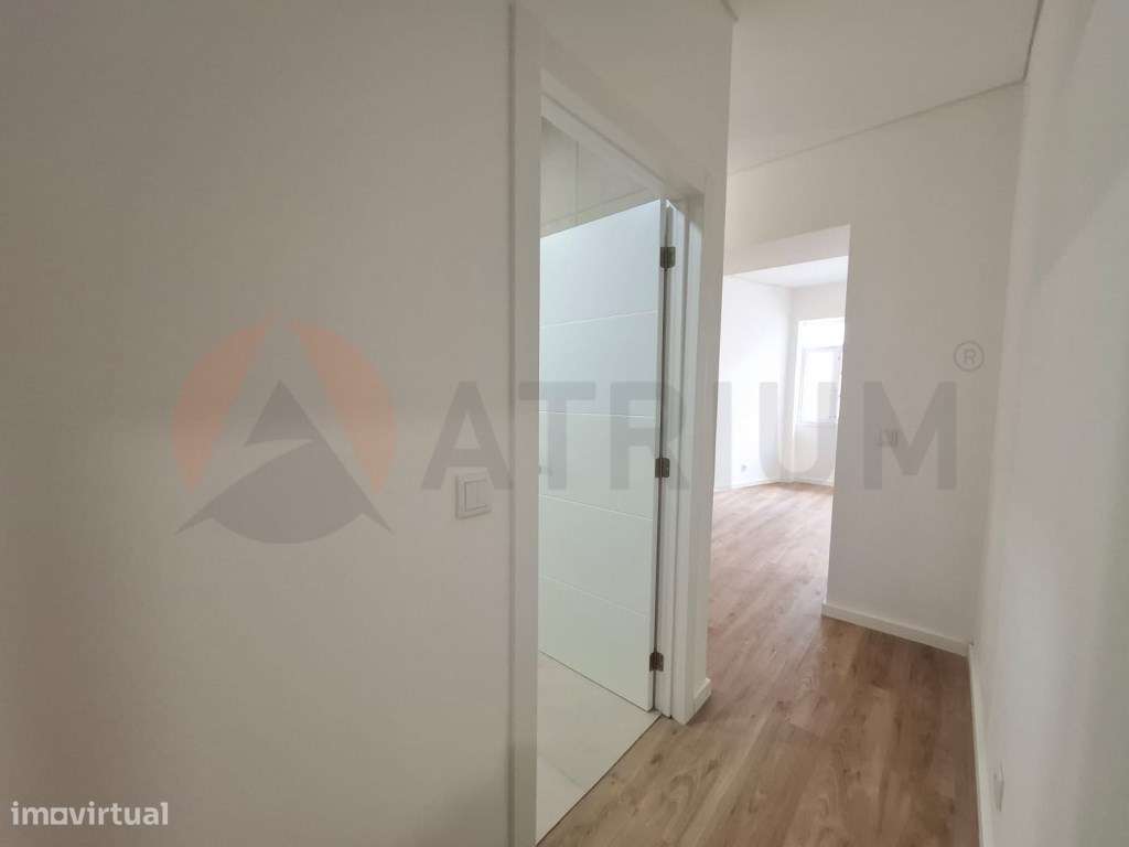 Apresento-lhe este magnífico apartamento, localizado no coração de ...-12