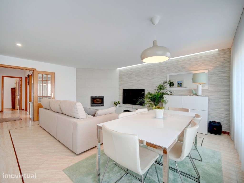 Apartamento T2 com Garagem e Arrecadação - Espaço, Conforto e Exclu...-8