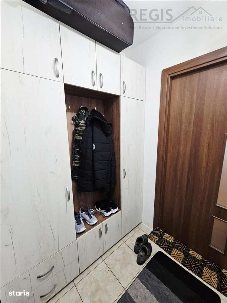 Garsoniera mobilata si utilata ASTRA-11