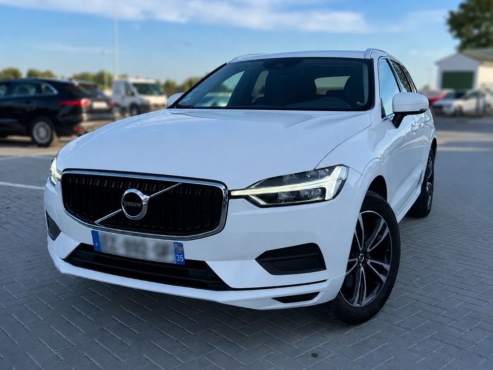 Volvo XC60 II (2017-) D4 Geartronic Momentum 2018