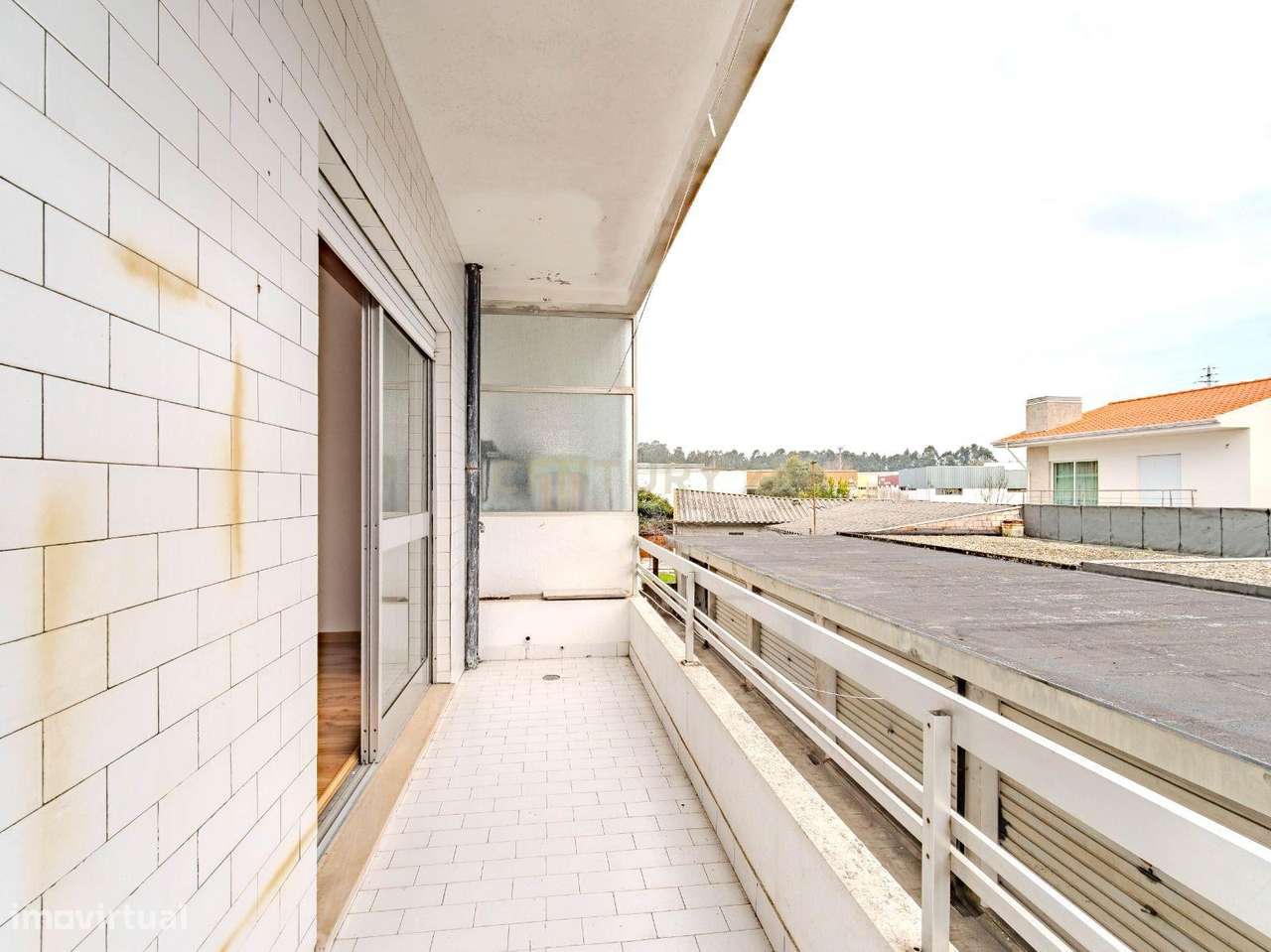 Apartamento T2 com garagem box | Rés-do-chão | Maia-11