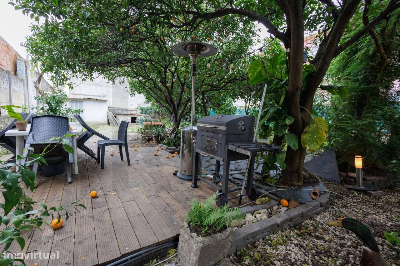 Moradia T1 com Anexo | Lote de 384 m2 | Baixa da Banheira-5