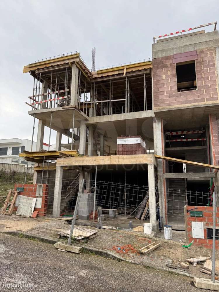 Moradia T3 em Construção com Vista Mar – Areia Branca, Lourinhã - Grande imagem: 3/4