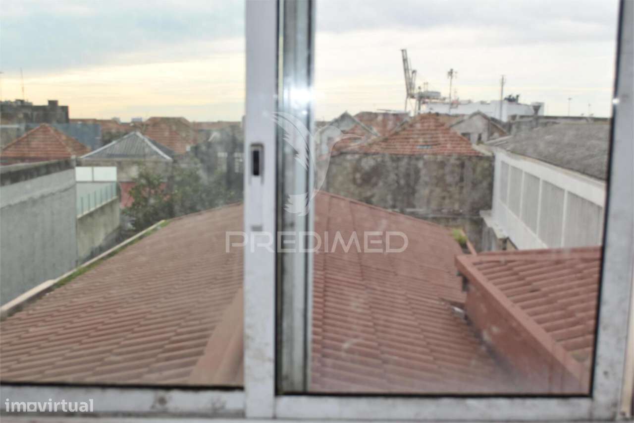 Prédio / Moradia Centro de Matosinhos - Grande imagem: 5/10