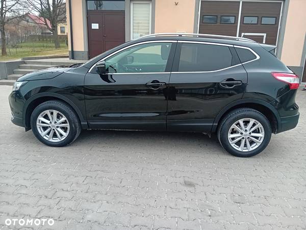 Nissan Qashqai 1.6 DCi 4x4 Tekna+ - 9