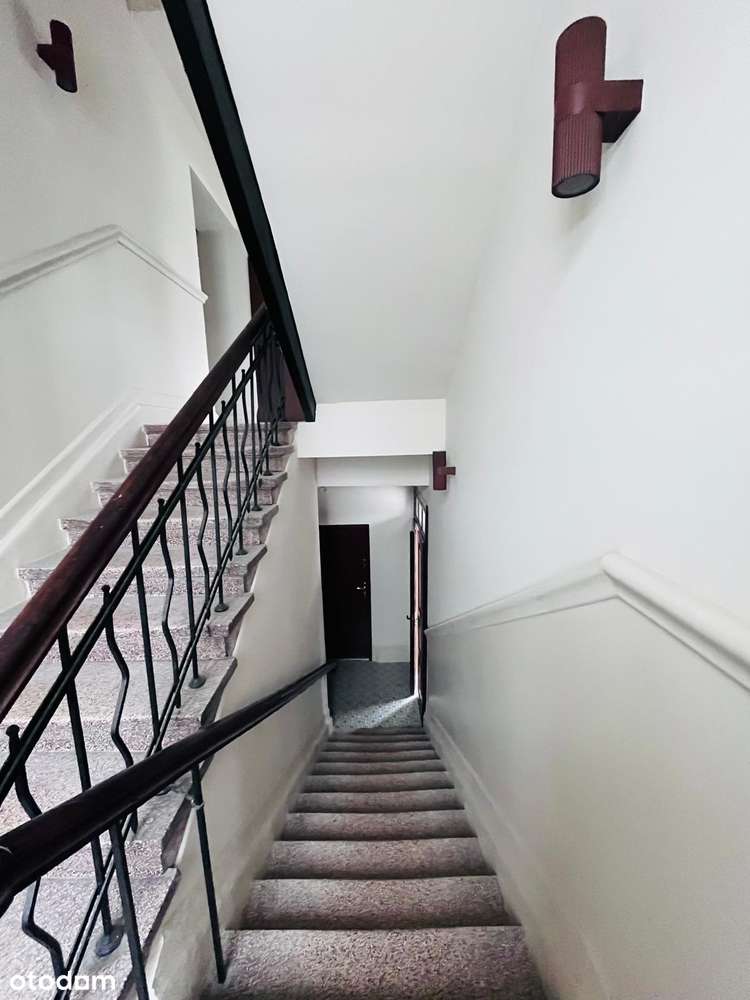 Kawalerka przy Politechnice – pewna inwestycja / odnowiona kamienica ! - Pełny obrazek: 4/7