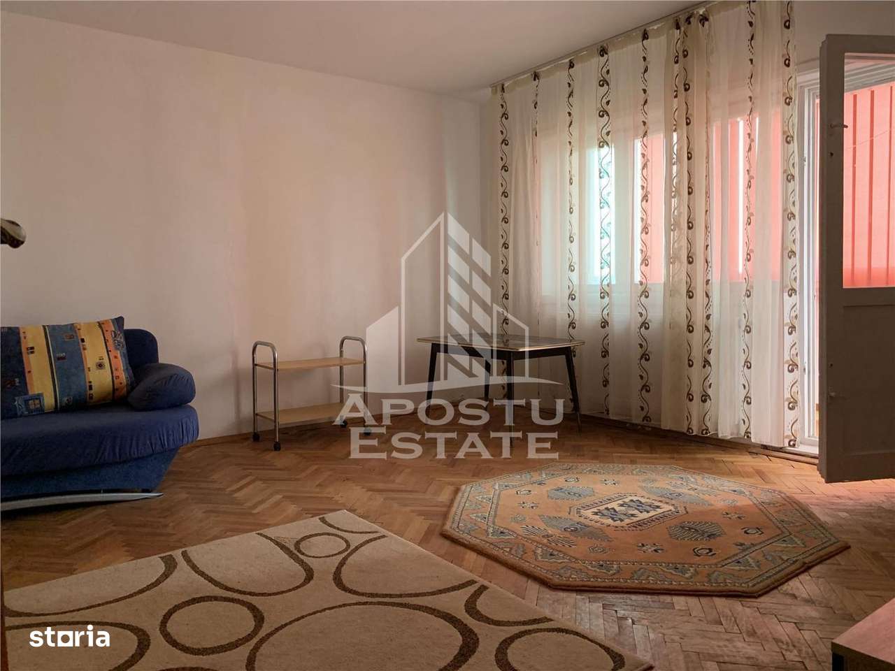 Apartament cu 2 camere, decomandat ,cu centrala proprie - Imagine principală: 1/5